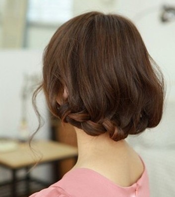 韩式优雅盘发教程 9步完成淑女造型_风之舞少