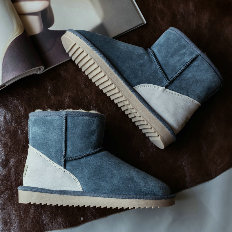 正品[女士雪地靴防水的]女士防水雪地靴新款评