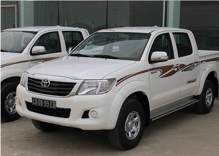 toyota vigo改装中网 海拉克斯hilux 半电镀 全电镀中网总成带标