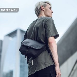 COMBACK青年单肩包