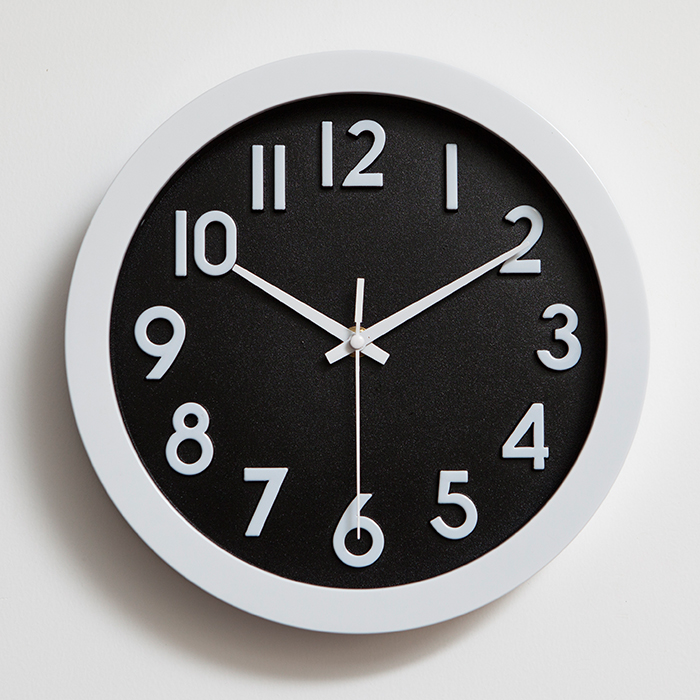 佰奇10英寸静音挂钟 简约创意现代石英钟客厅 卧室挂表钟表正品
