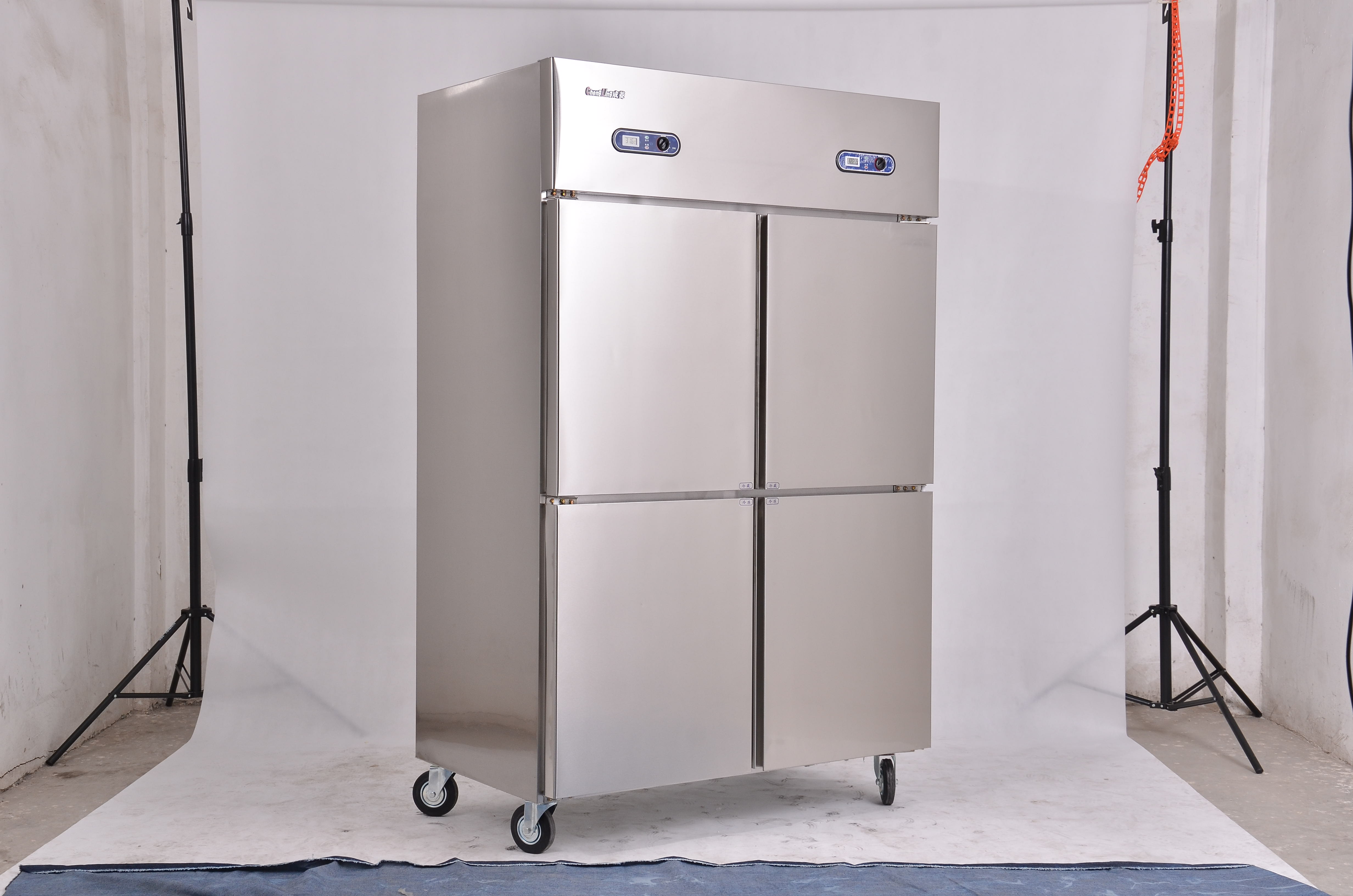成菱商用冰柜立式上冷藏下冷冻保鲜四开门冰箱双温厨房柜雪柜饭店