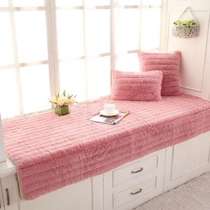 毛绒飘窗垫可定做