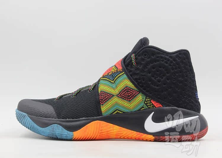 叨叨运动 nike kyrie 2 bhm 欧文2 黑人月 限量配色 828376-099