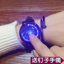 韩版智能款发光潮LED触屏电子表 男士女学生时尚防水情侣手表一对