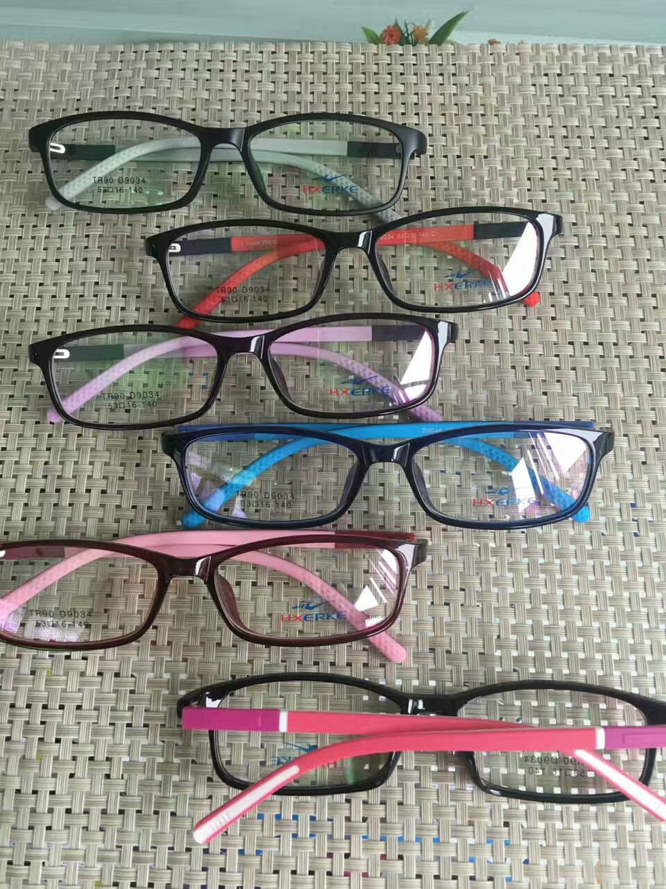 hxerke鸿星尔克男女孩学生近视眼镜框 防滑彩色镜腿黑眼镜架d9034