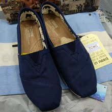 帆布欧美休闲帆布鞋 男款 夏季纯色经典 TOMS汤姆斯