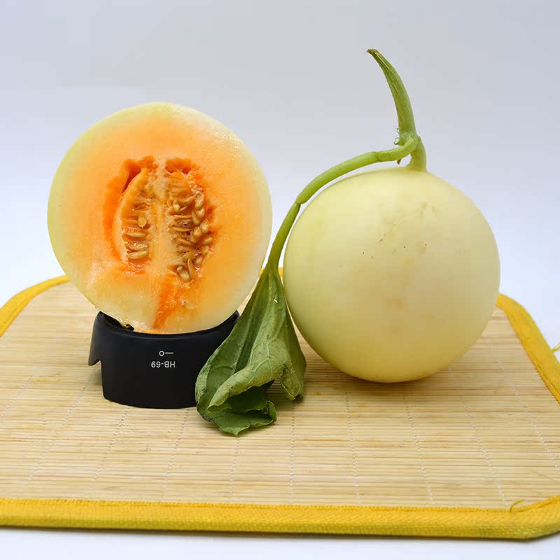 陕西应季时令香瓜新鲜水果红壤斤装送一斤甜瓜