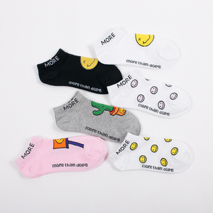 【卡通情侣袜图片】卡通情侣袜图片大全