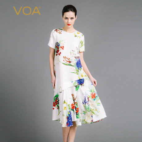 VOA 真丝椰奶白紫红提花圆领短袖竖插袋斜腰假两件A型遮腹连衣裙商品大图