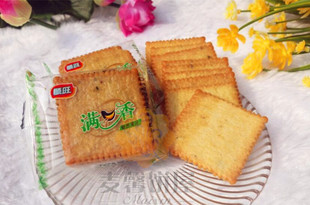 顺旺薄饼满口香薄脆韧性饼干香葱芝麻500g休闲零食独立小包装 已售