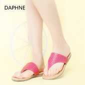 1515303005 人字拖女夏平底镂空休闲沙滩鞋 达芙妮夹趾凉鞋 Daphne