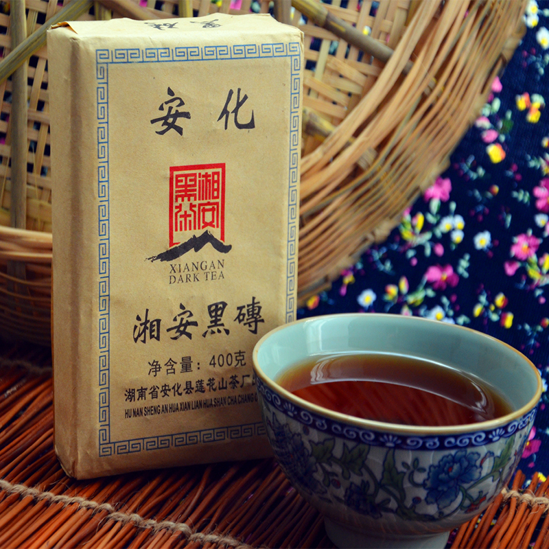 安化黑茶湖南安化黑砖茶陈年老砖茶黑茶园特级茶叶400g健康养身茶