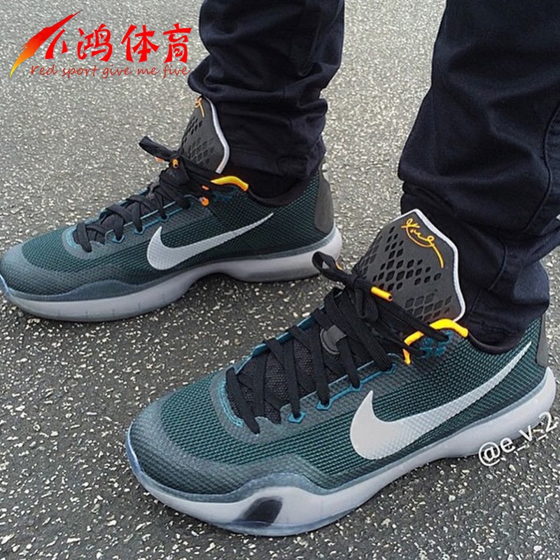 小鸿体育nike kobe flight 科小比10 zk10飞行员篮球鞋745334-308