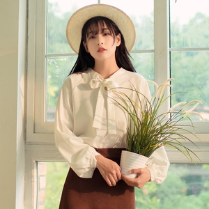 安小落蝙蝠袖学院衬衣