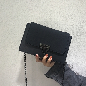 百搭斜挎单肩链条小方包