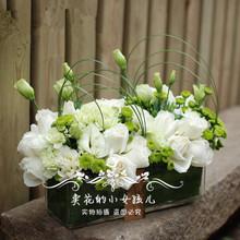 桌花 商务会议白玫瑰签到台花每周一花 鲜花 商务台花 小桌花鲜花