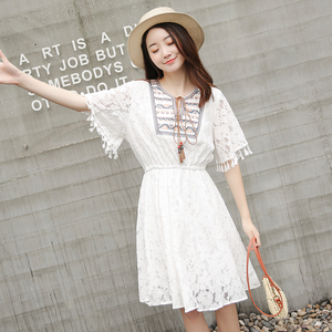 又见小夕民族风刺绣连衣裙