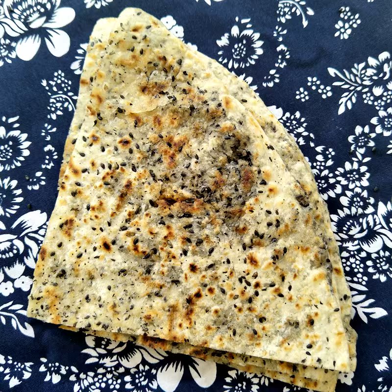 浙江宁波宁海特产前童岔路桑洲纯手工麦饼芝麻甜咸口味下单现做