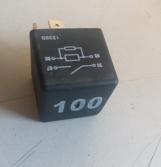 明锐 帕萨特 polo 朗逸 宝来 速腾 100号 起动 继电器