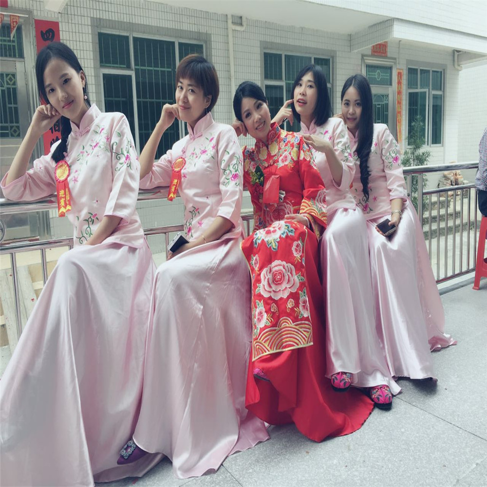 中式伴娘服婚礼伴娘礼服伴娘团姐妹团民国风古装古筝演出服女旗袍