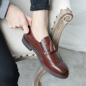 布洛克学院风真皮雕花皮鞋