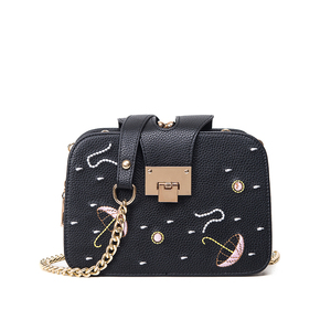 绣花风琴小方包