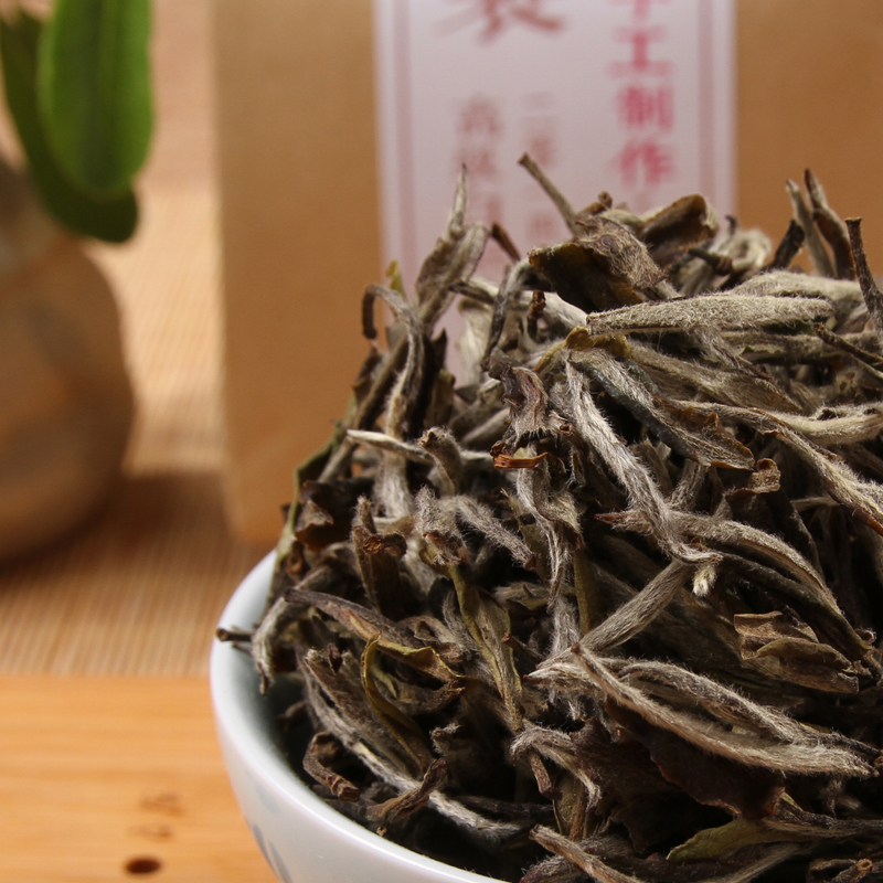 2014正品福鼎白茶白牡丹试喝装梅山茶徒非遗传统工艺高山手工制作