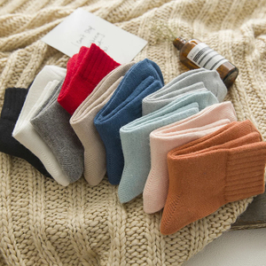 秋冬季纯色加厚羊毛袜