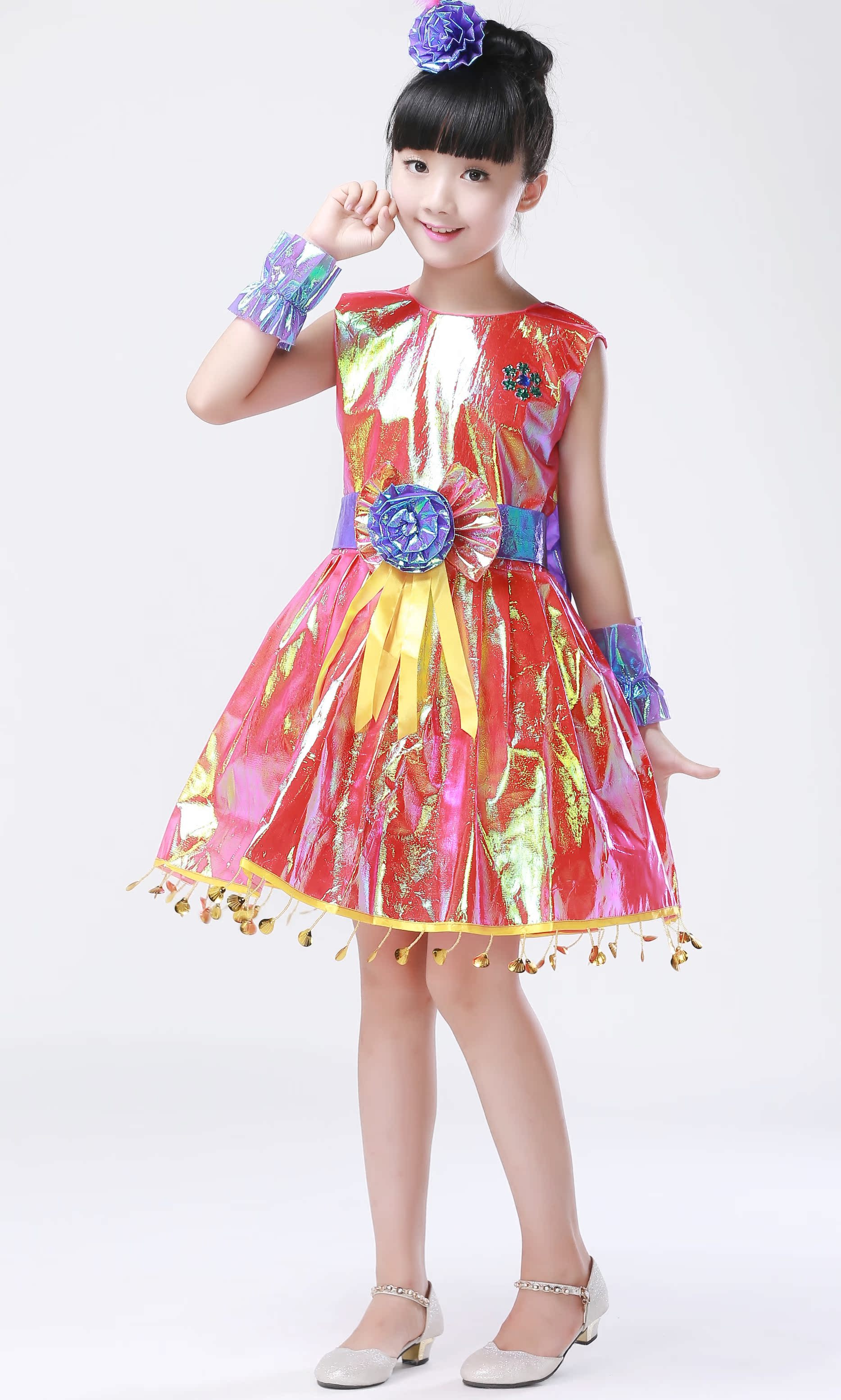 六一儿童节环保服装演出服儿童时装秀手工材料制作环保衣服公主裙