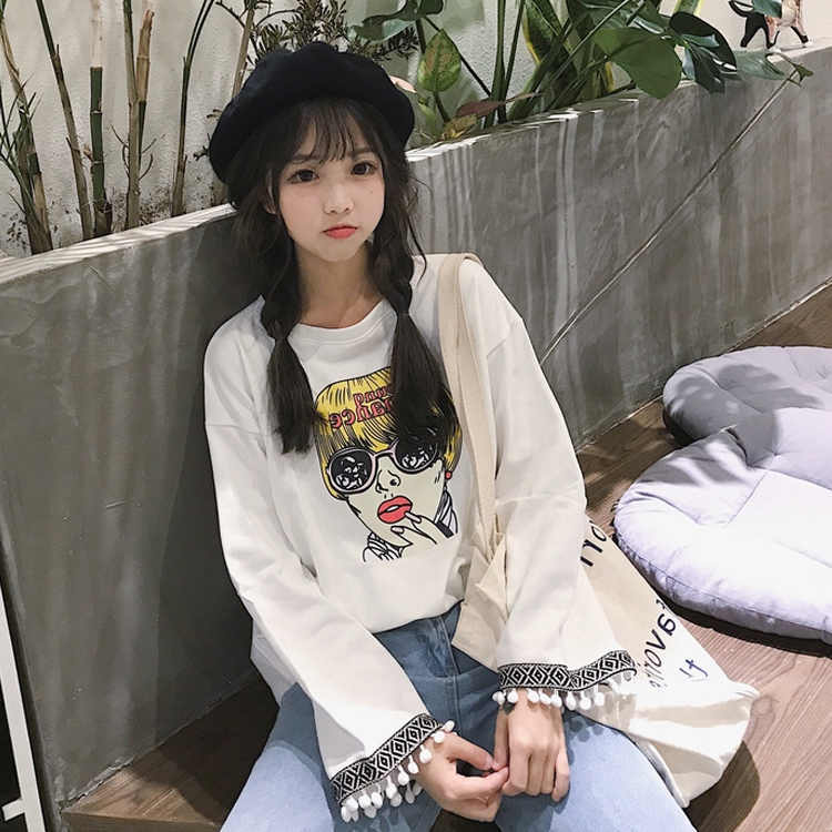 秋装新款萝莉女装韩版清新卡通流苏边美女头像喇叭长袖t恤打底衫