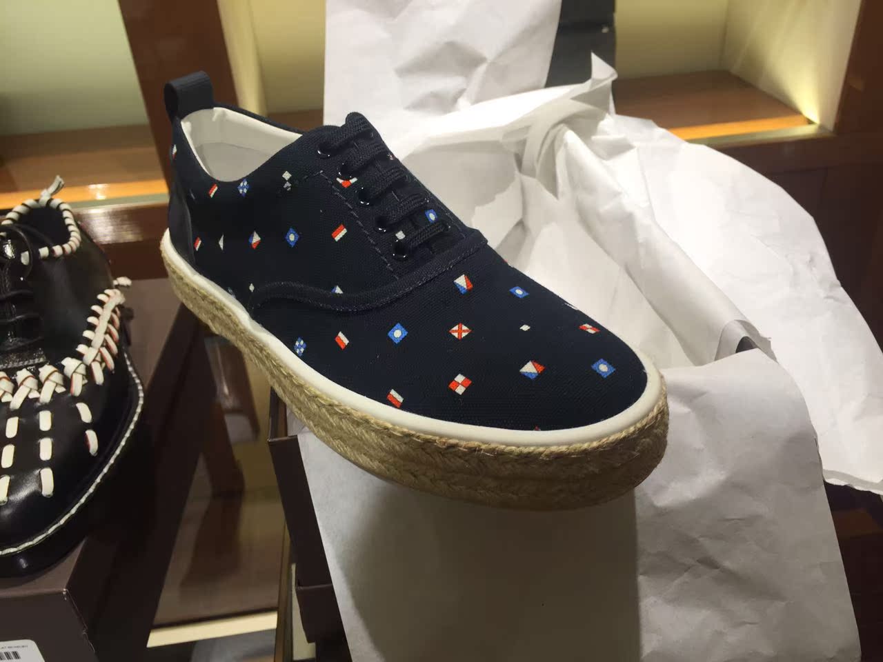 lv平底鞋_特价|包邮_lv鞋子男鞋,休闲鞋韩版潮男