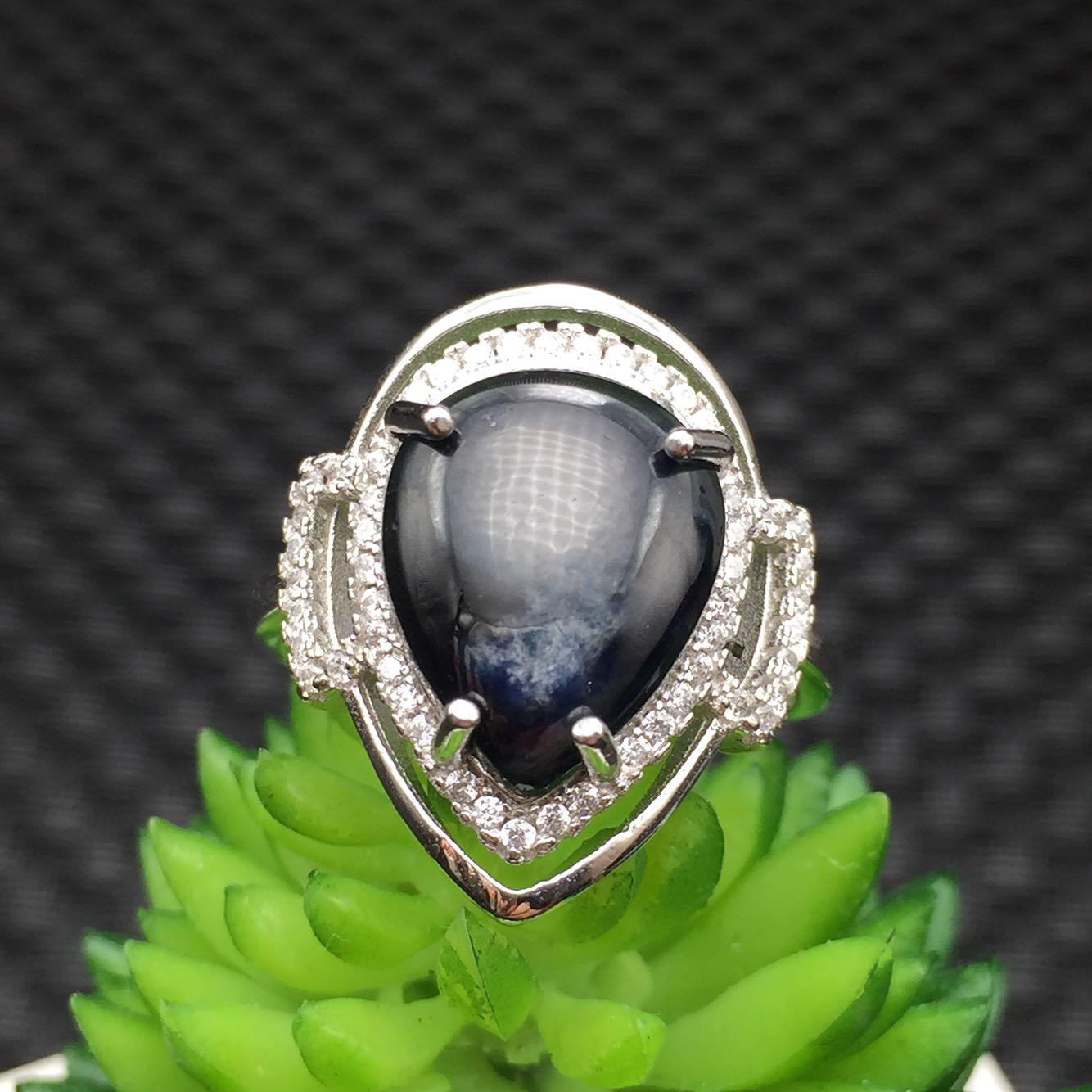 正品[昌乐蓝宝石戒指]昌乐蓝宝石戒指价格评测