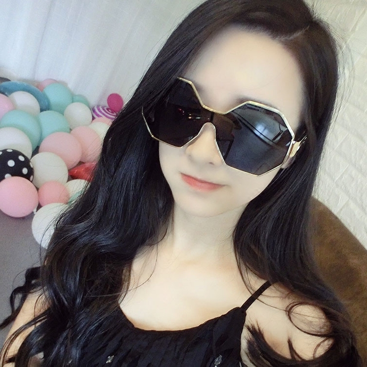 正品[长脸适合的眼镜]长脸女生适合的眼镜评测