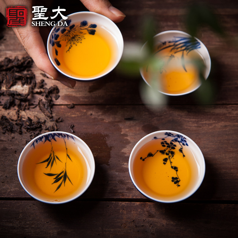 手绘青花品茗杯梅兰竹菊主人杯全手工功夫茶杯单杯景德镇陶瓷茶具