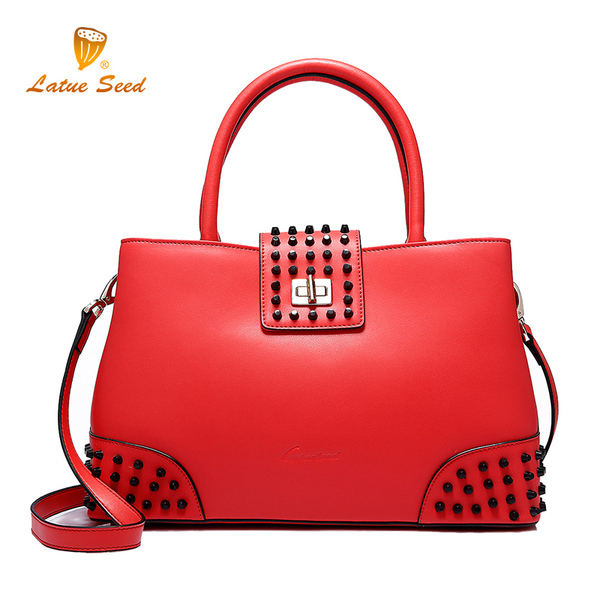 热销女挎包 牛皮手提包铆钉女包单肩斜挎包通