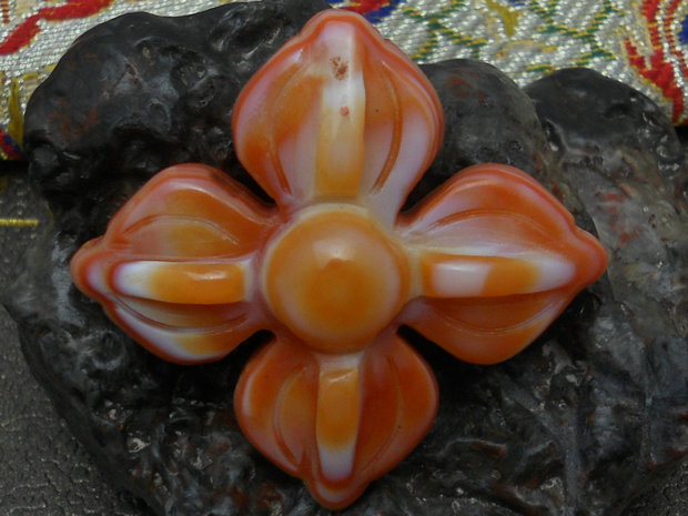 正品[天然天眼石]带天眼的天然玛瑙石评测 西藏