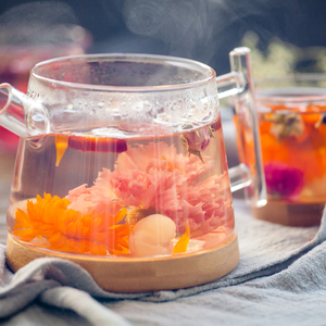 桂圆红枣枸杞花茶