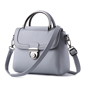 斜挎百搭女士包包