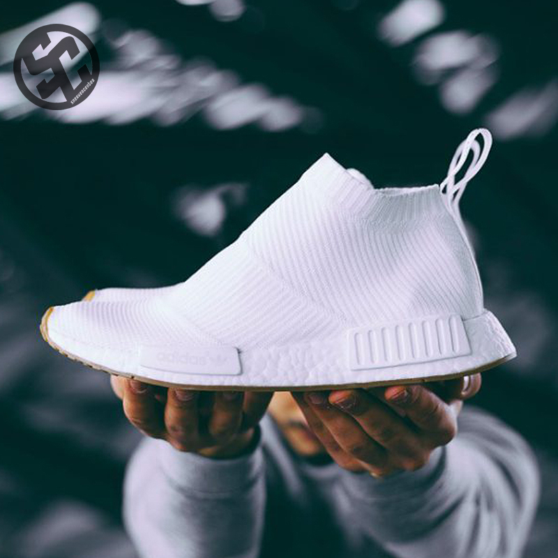 品[阿迪达斯马拉松跑步鞋]阿迪达斯马拉松鞋评