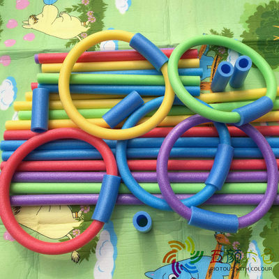 厂家幼儿园做早操海绵棒泡沫面条彩色棍软棒儿童玩具亲子游戏棒