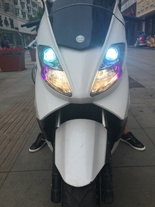 【摩托车透镜大灯总成图片】_摩托车透镜大灯