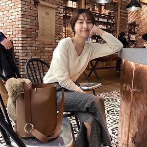 个性气质单肩水桶包