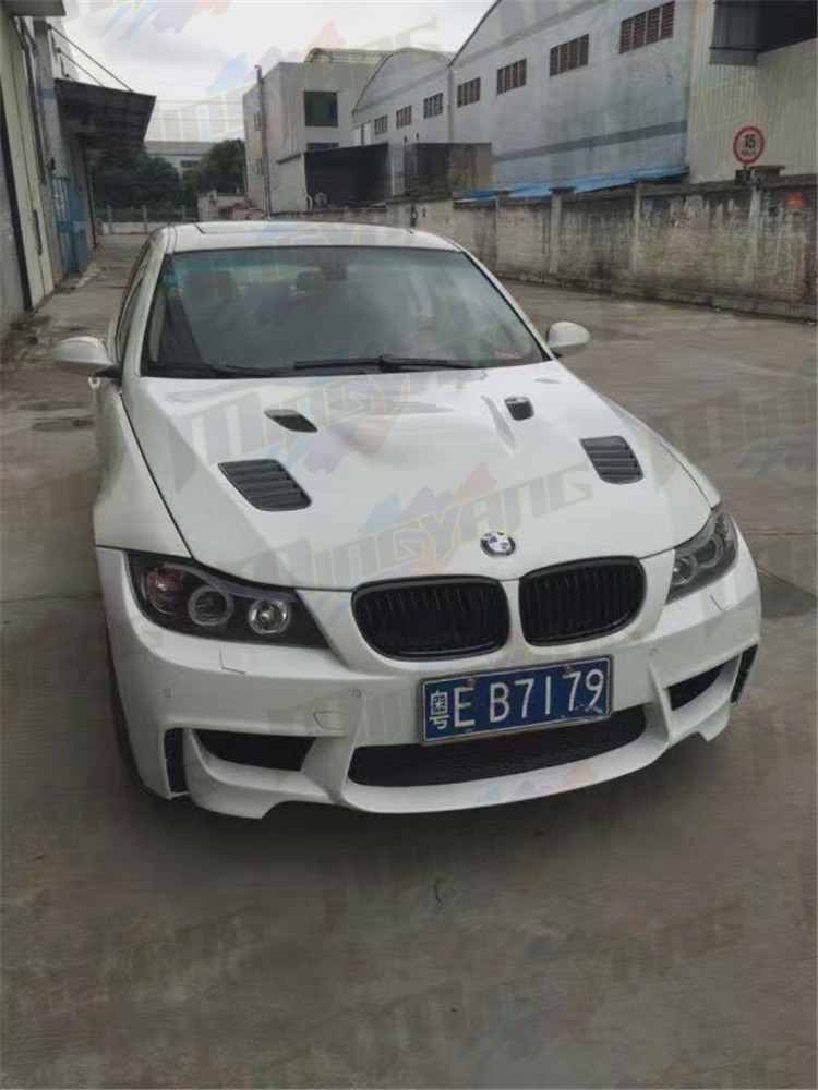 宝马318i 320li 325li 330i 335i e90改装1m款前杠大小包围尾翼