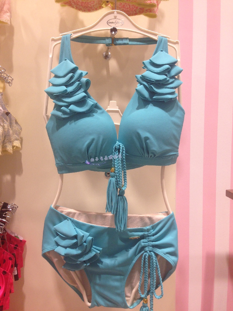 安莉芳泳衣比基尼