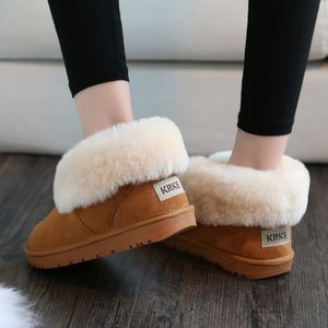 低帮翻毛雪地靴