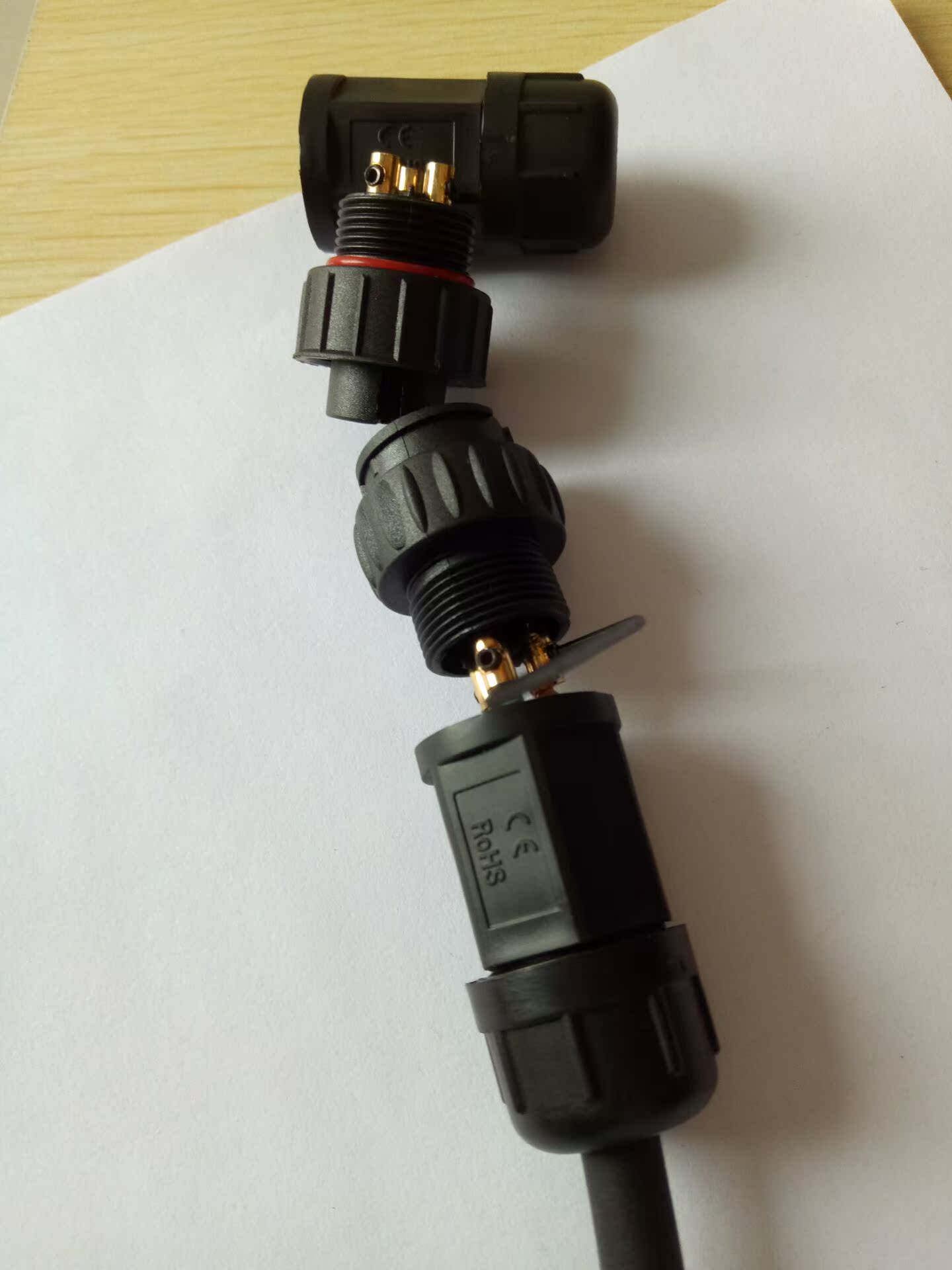 正品[电线接插座]公牛插座怎么接电线评测 五孔