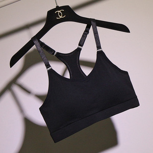 黑色少女美背运动文胸