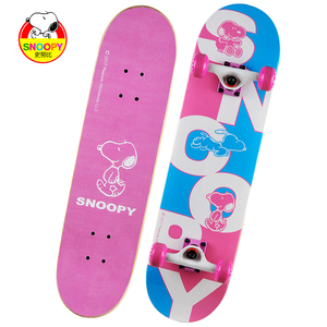 史努比四轮滑板