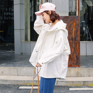 春季薄款连帽收腰工装风衣